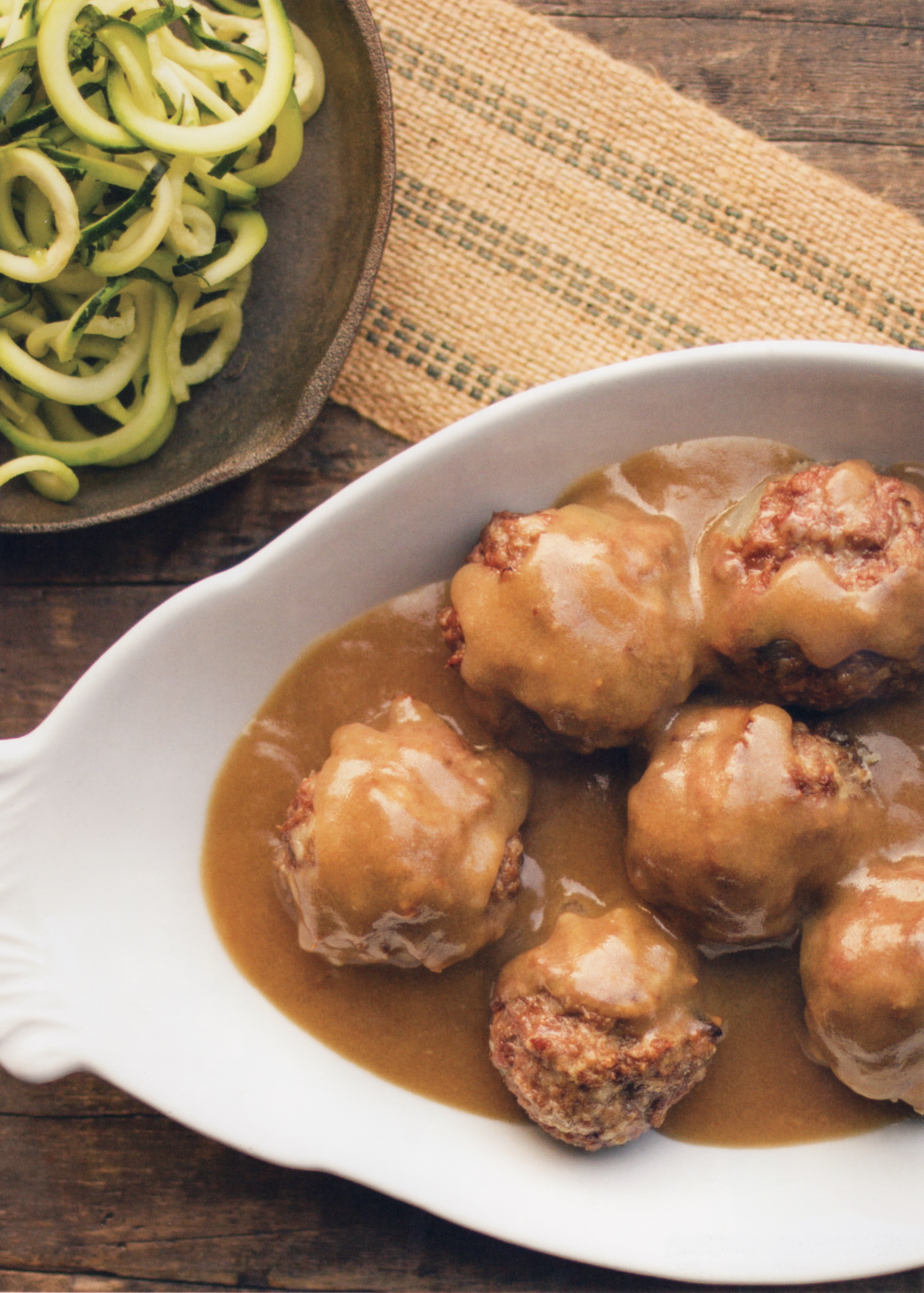 Meatballs with Brown Gravy